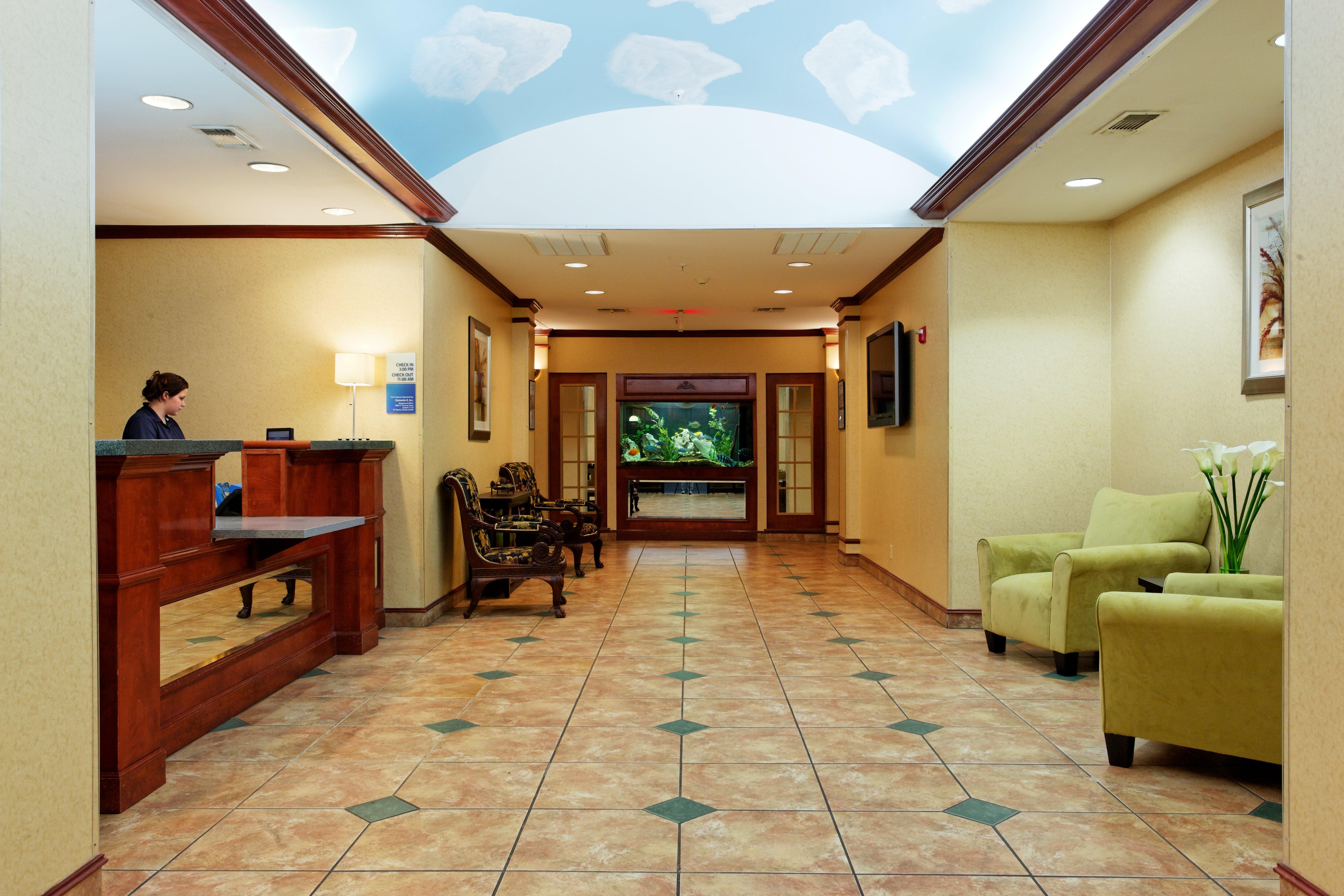 Holiday Inn Express Crockett By Ihg Extérieur photo