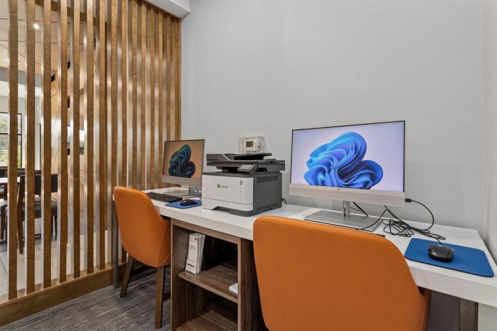 Holiday Inn Express Crockett By Ihg Extérieur photo