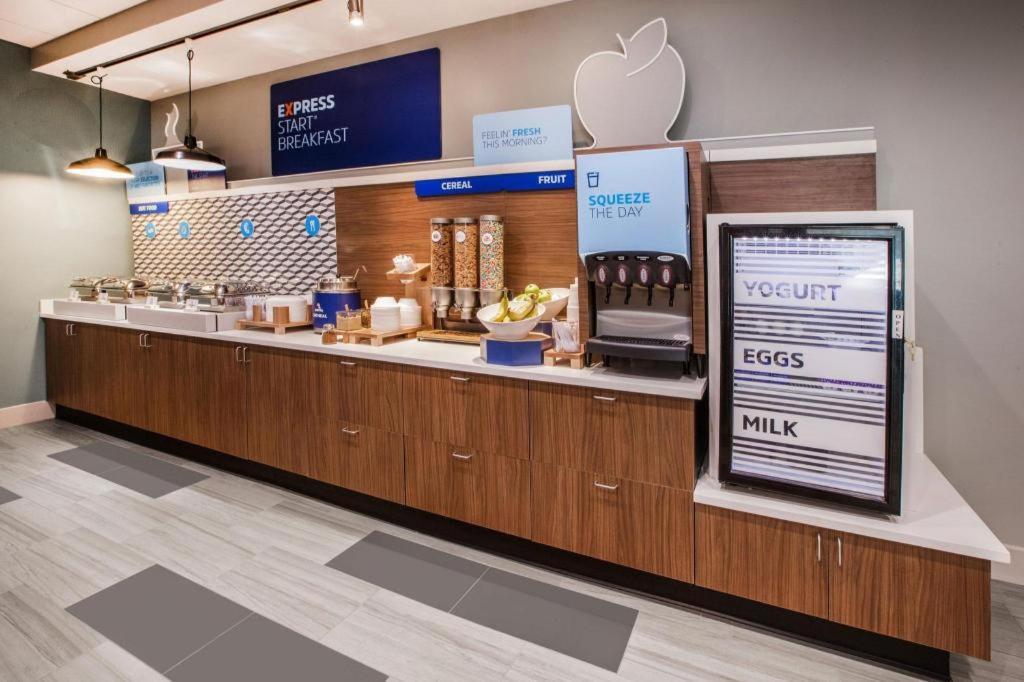 Holiday Inn Express Crockett By Ihg Extérieur photo