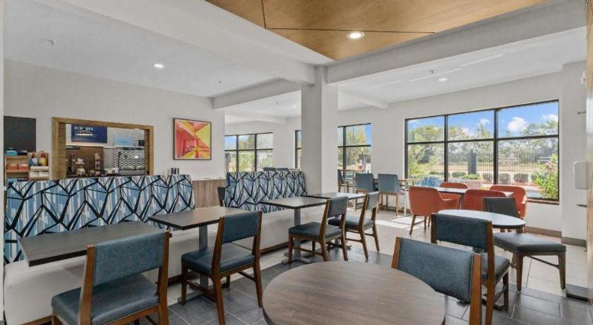Holiday Inn Express Crockett By Ihg Extérieur photo