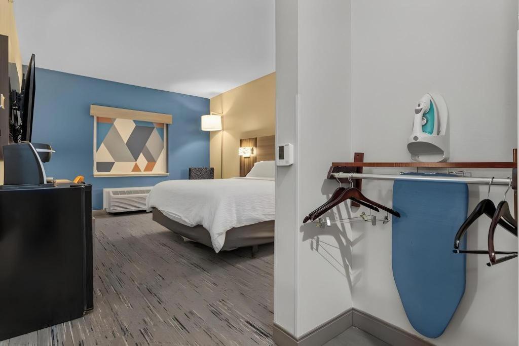Holiday Inn Express Crockett By Ihg Extérieur photo